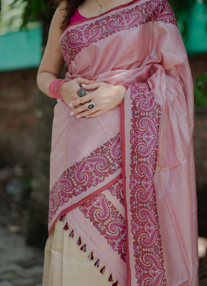 Single pure silk sador in king khap design with silk mark tag (Hand block print) - Image 2